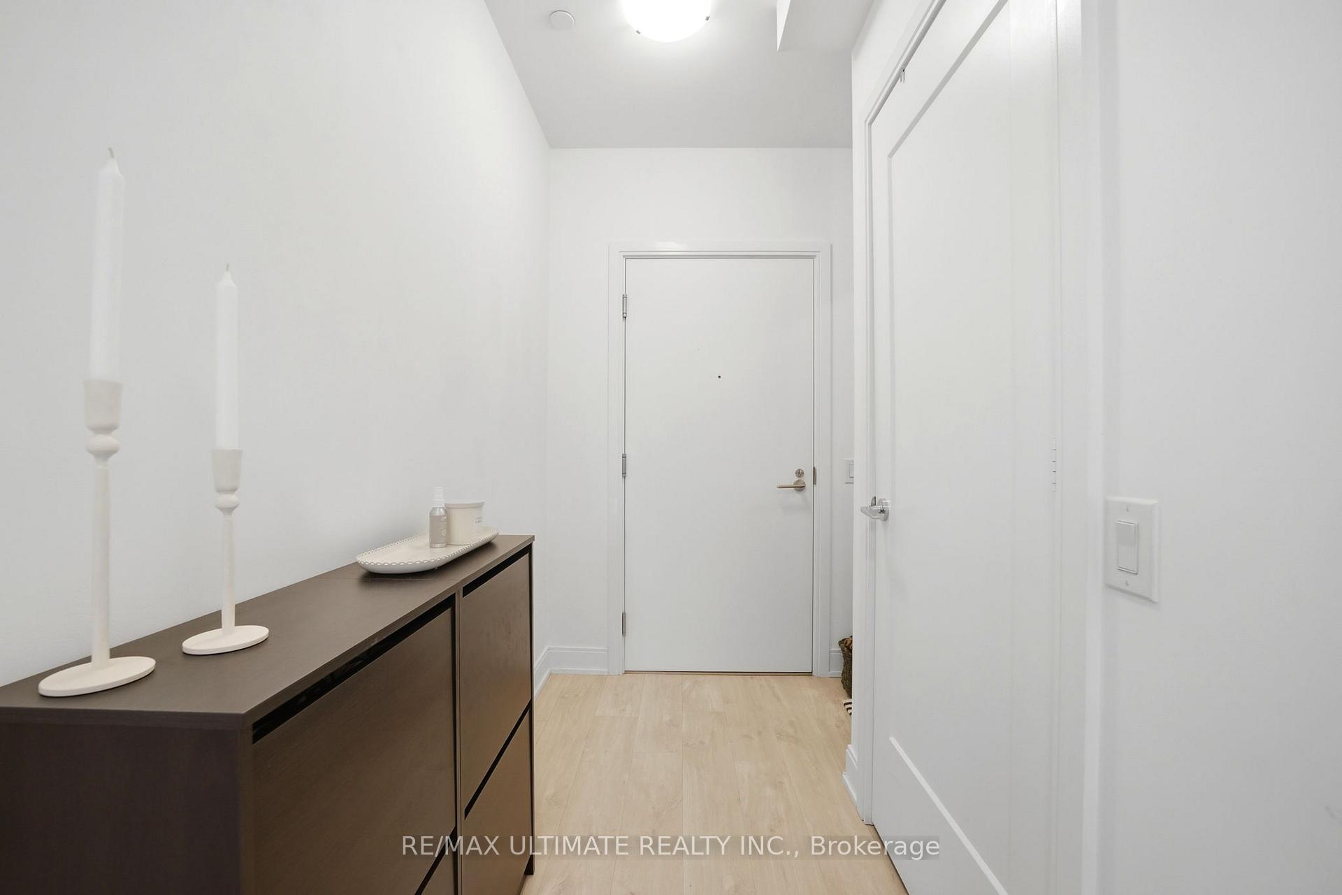 Photo 17 of Unit 402, 70 Annie Craig Drive, Etobicoke, Mimico — HOMEH