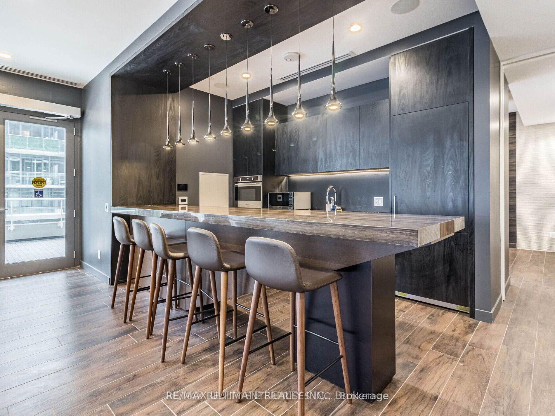 Photo 34 of Unit 402, 70 Annie Craig Drive, Etobicoke, Mimico — HOMEH