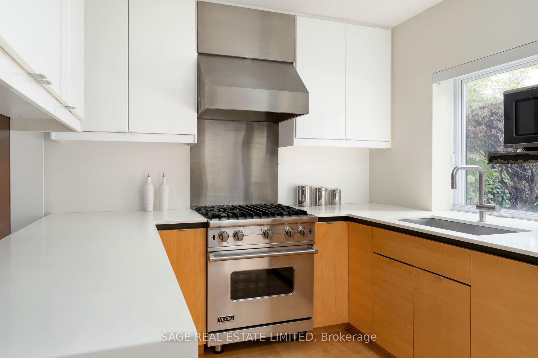 Photo 15 of 91 Maplewood Avenue, Toronto, Humewood-Cedarvale — HOMEH
