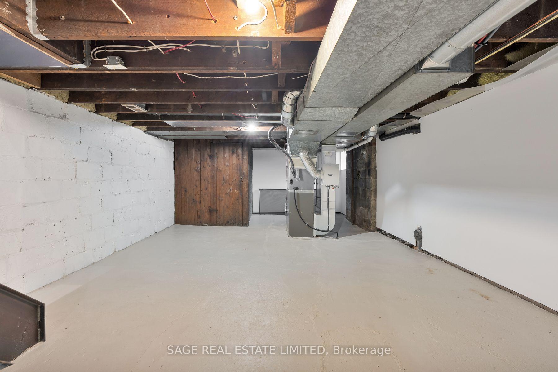 Photo 31 of 91 Maplewood Avenue, Toronto, Humewood-Cedarvale — HOMEH