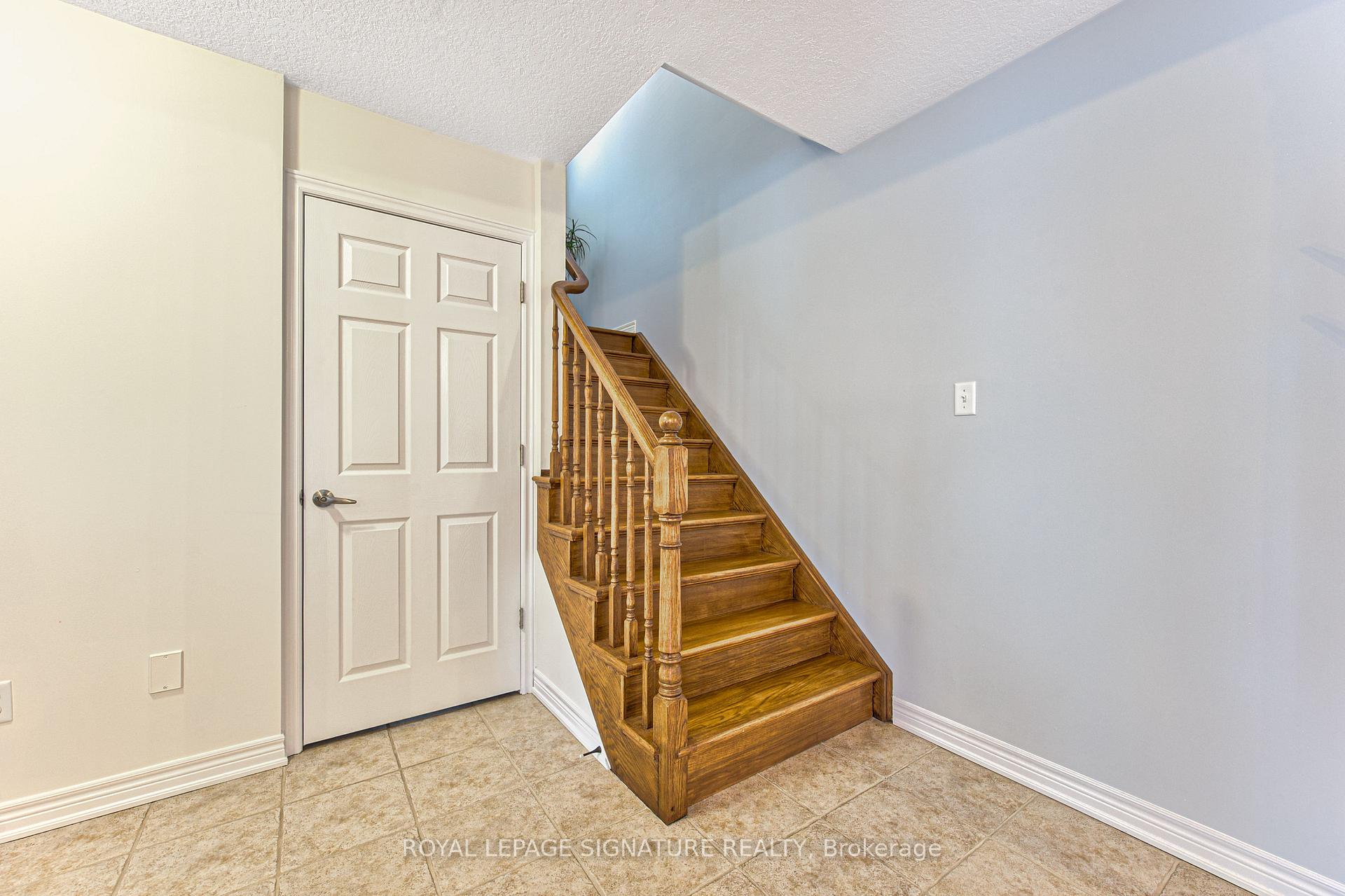 Photo 6 of 270 Springvalley Crescent, Hamilton, Gourley — HOMEH