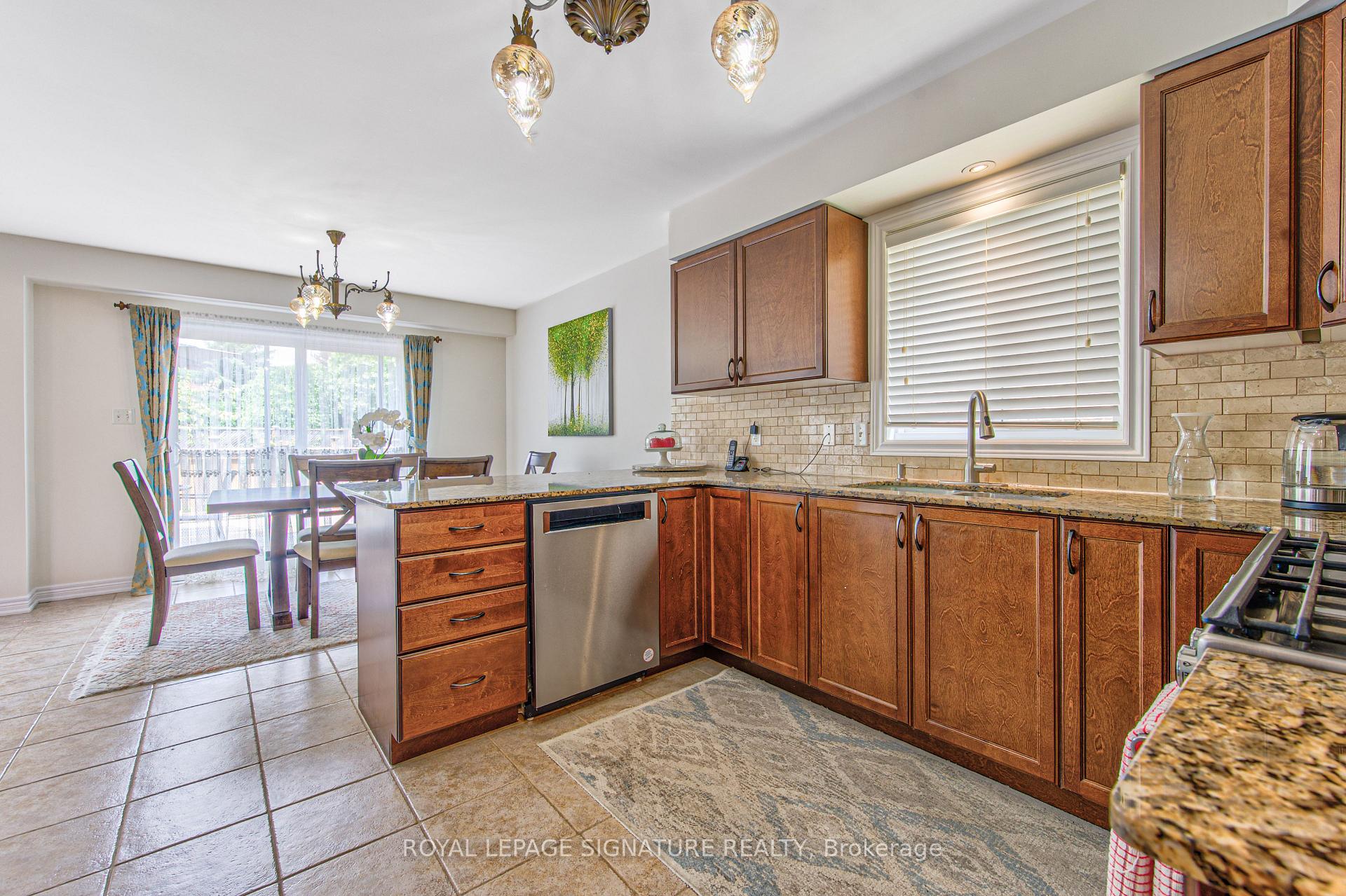 Photo 20 of 270 Springvalley Crescent, Hamilton, Gourley — HOMEH