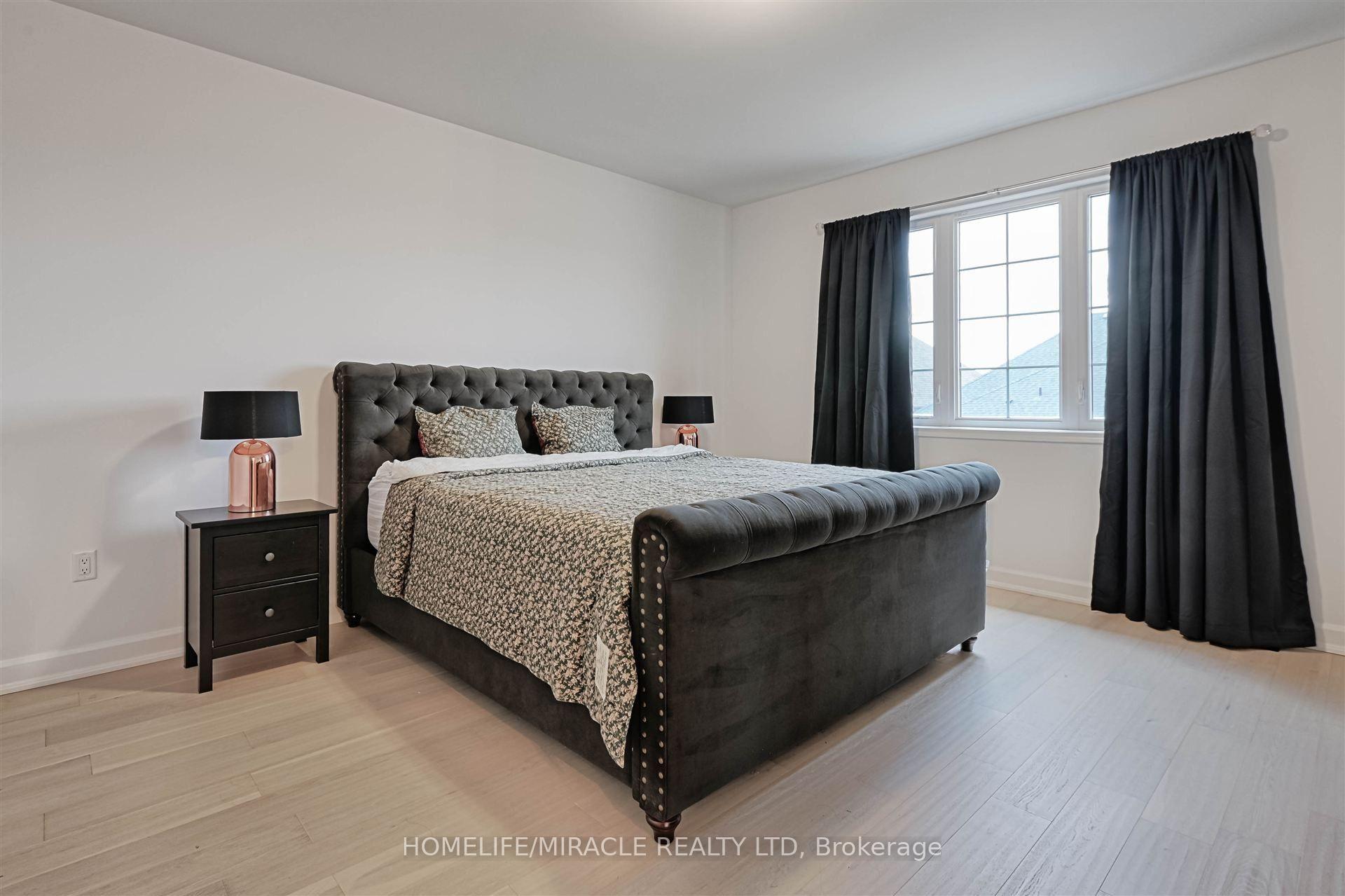 Photo 17 of 50 Chorus Crescent, Vaughan, Kleinburg — HOMEH