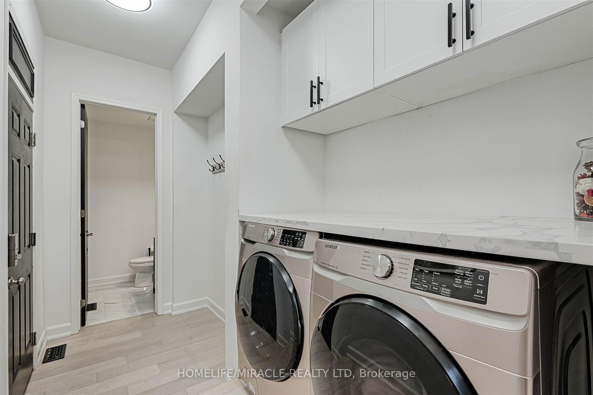 Photo 26 of 50 Chorus Crescent, Vaughan, Kleinburg — HOMEH