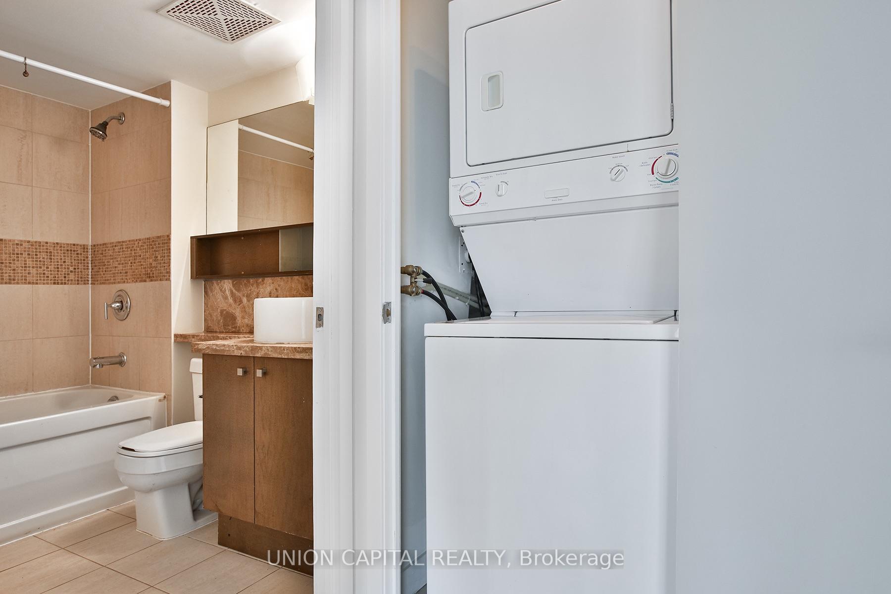 Photo 17 of Unit 2809, 11 Brunel Court, Toronto, Waterfront Communities — HOMEH