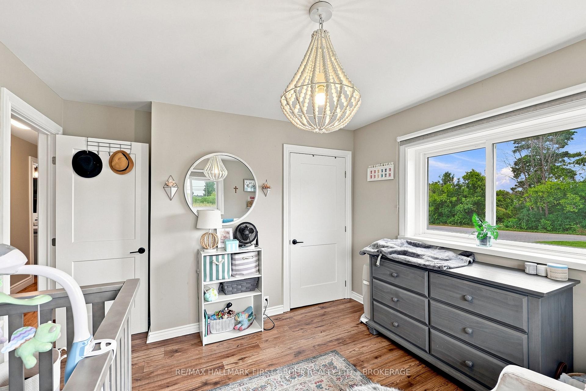 Photo 30 of 19 Sunset Lane, Kingston, City North of 401 — HOMEH