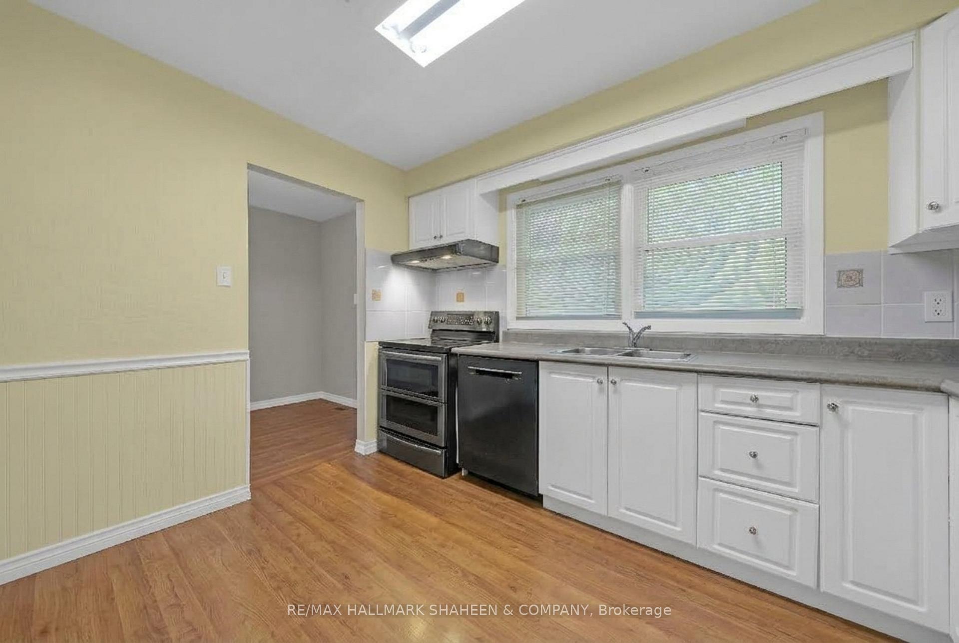 Photo 7 of Unit 4, 2238 Upper Middle Road, Burlington, Brant Hills — HOMEH