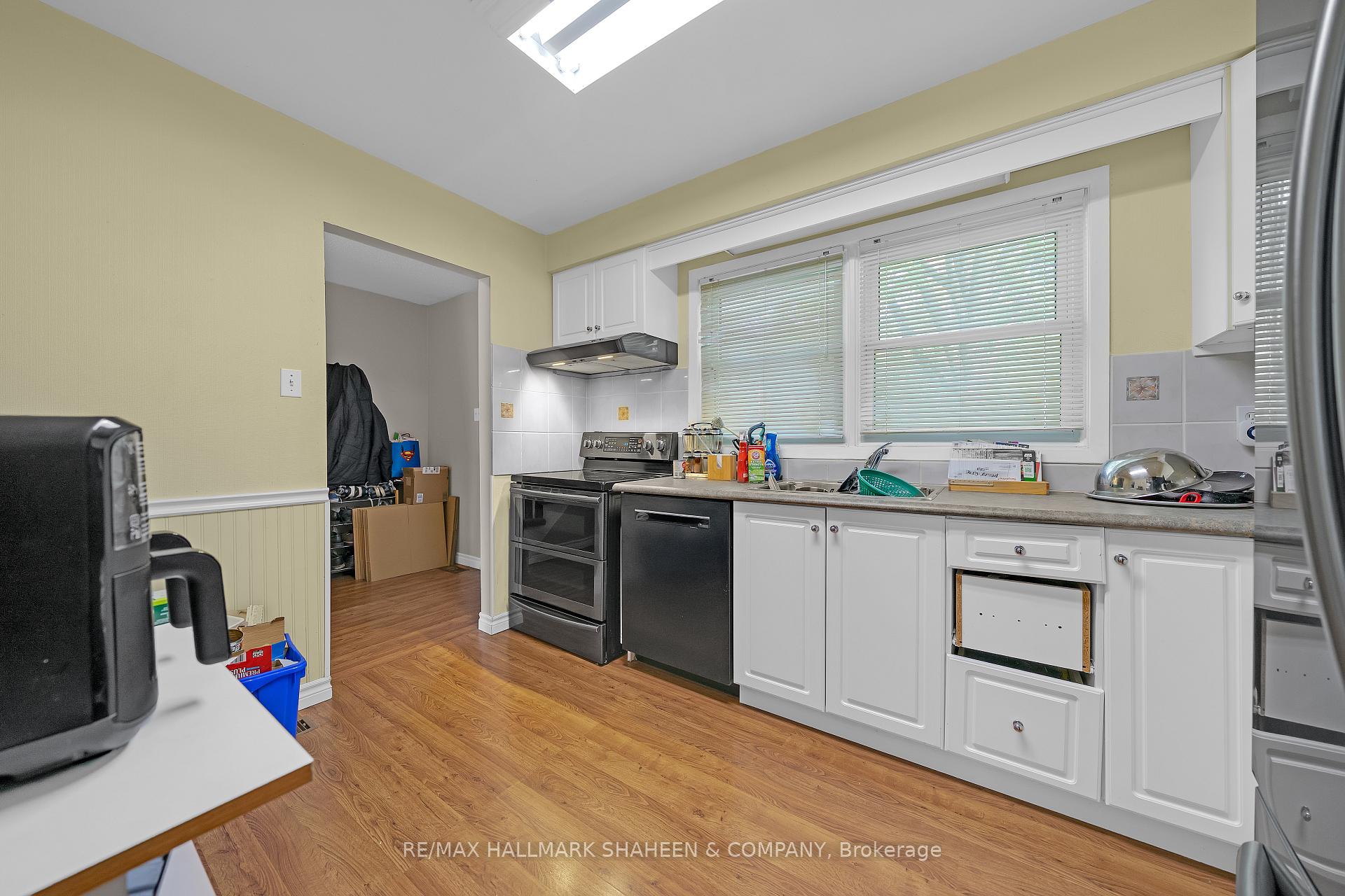 Photo 8 of Unit 4, 2238 Upper Middle Road, Burlington, Brant Hills — HOMEH