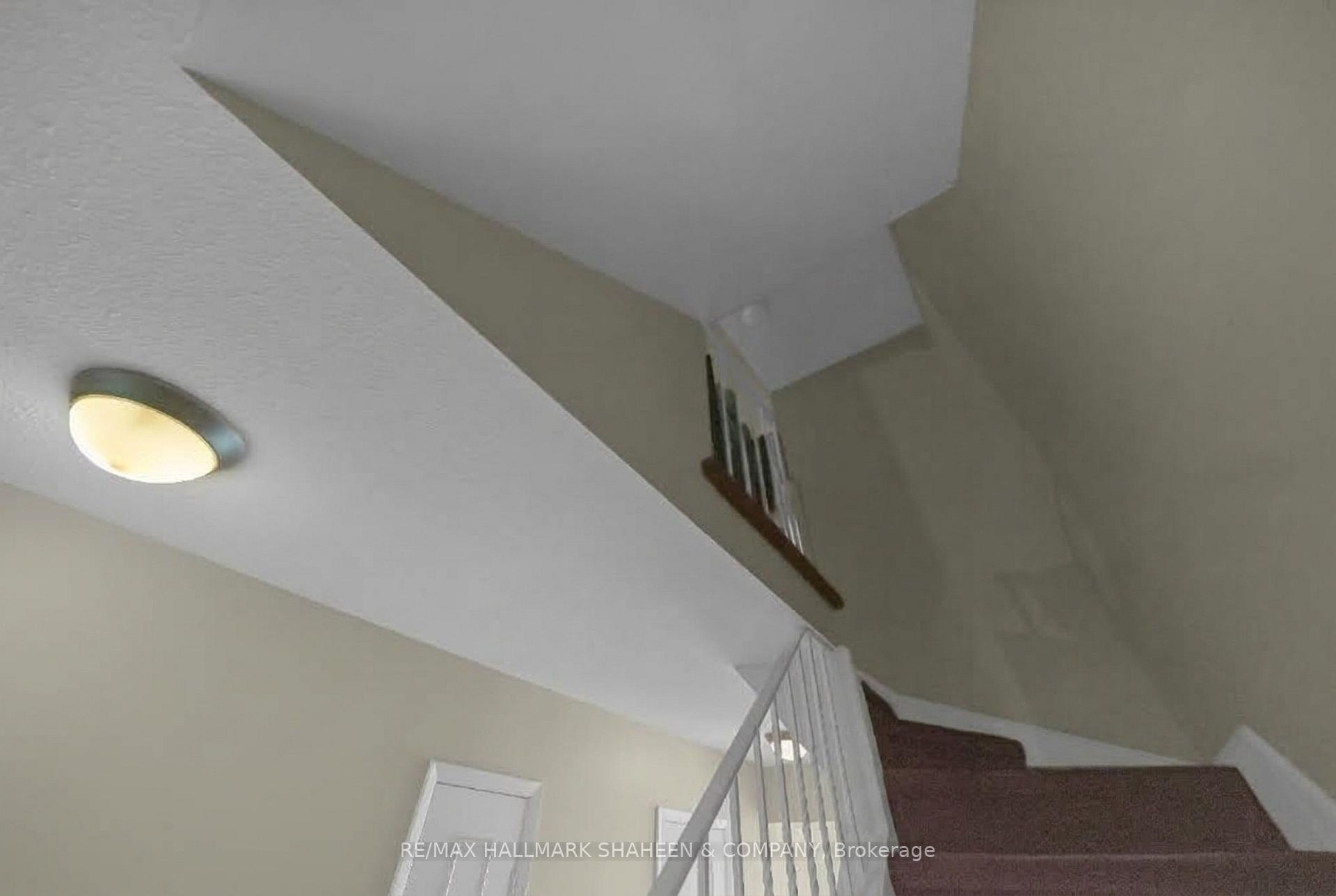 Photo 31 of Unit 4, 2238 Upper Middle Road, Burlington, Brant Hills — HOMEH
