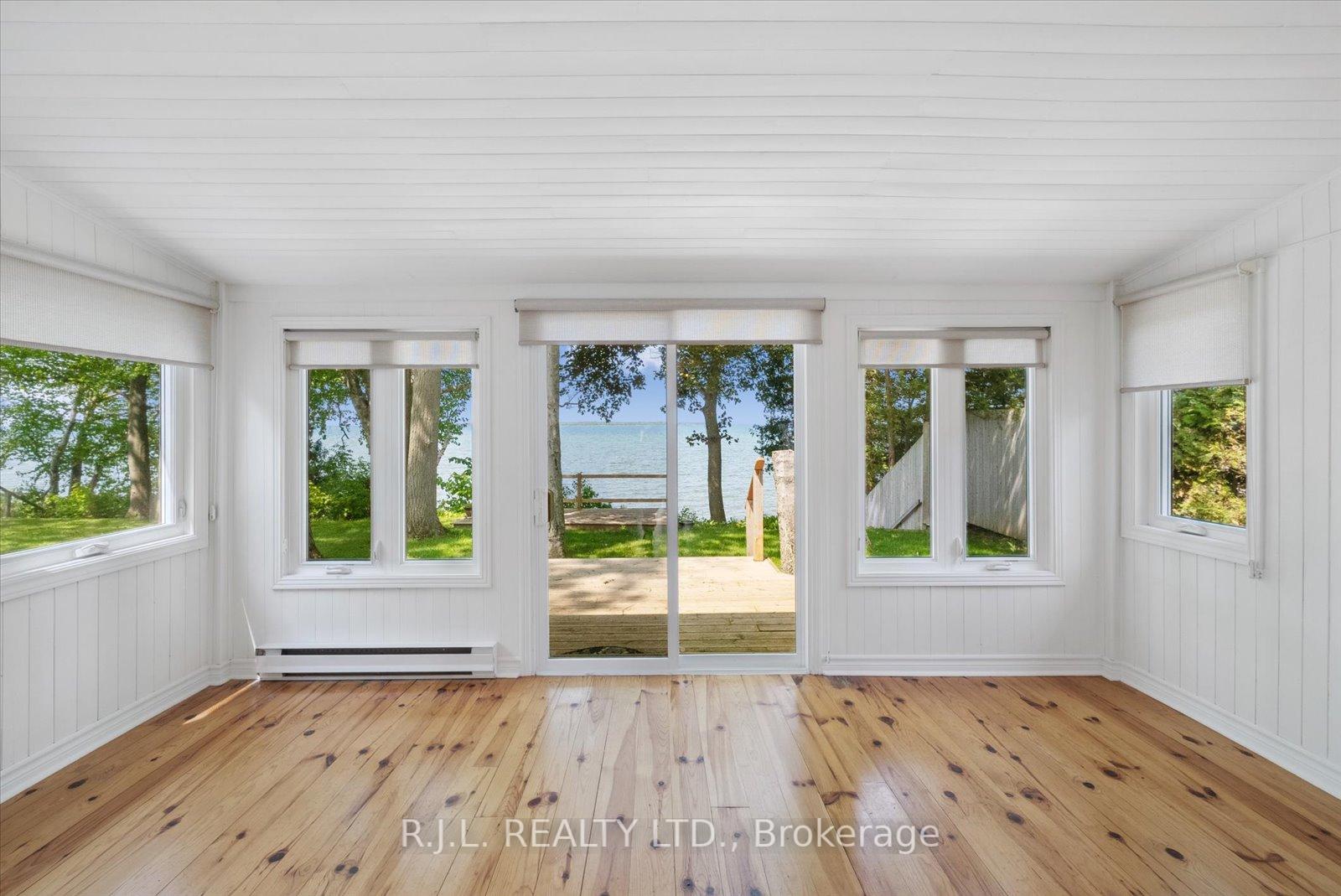 Photo 13 of 242 Morrison Avenue, Brock, Beaverton — HOMEH