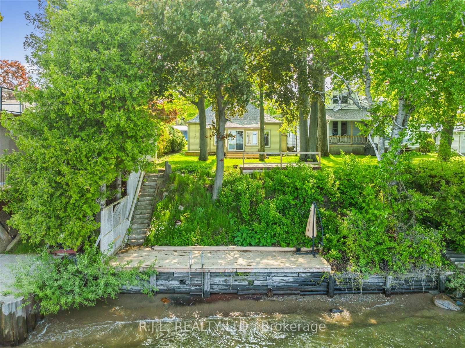 Photo 28 of 242 Morrison Avenue, Brock, Beaverton — HOMEH