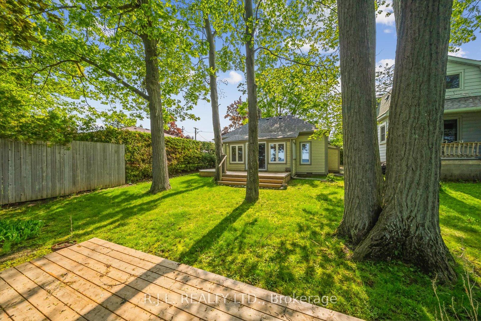 Photo 30 of 242 Morrison Avenue, Brock, Beaverton — HOMEH