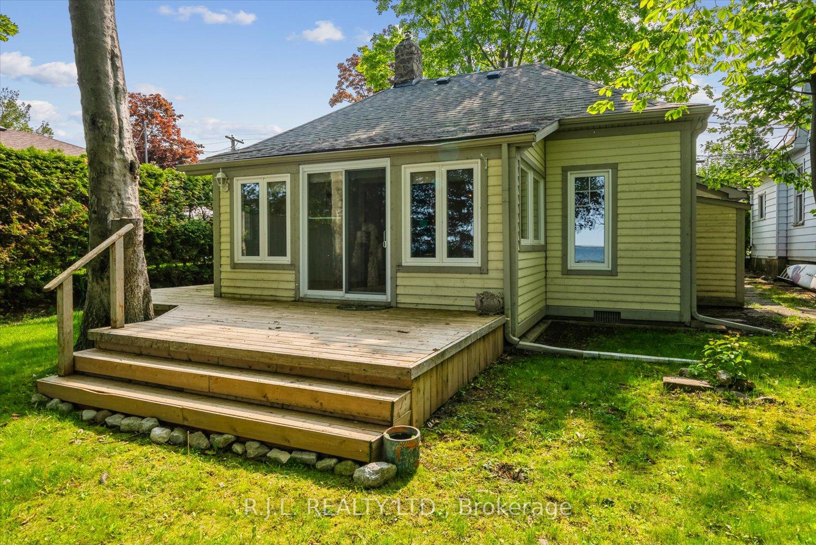 Photo 32 of 242 Morrison Avenue, Brock, Beaverton — HOMEH