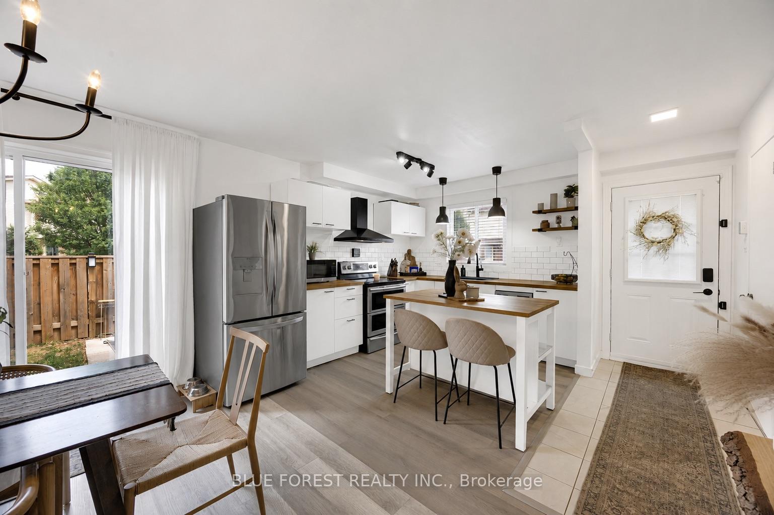 Photo 12 of Unit 92, 230 Clarke Road, London, East I — HOMEH