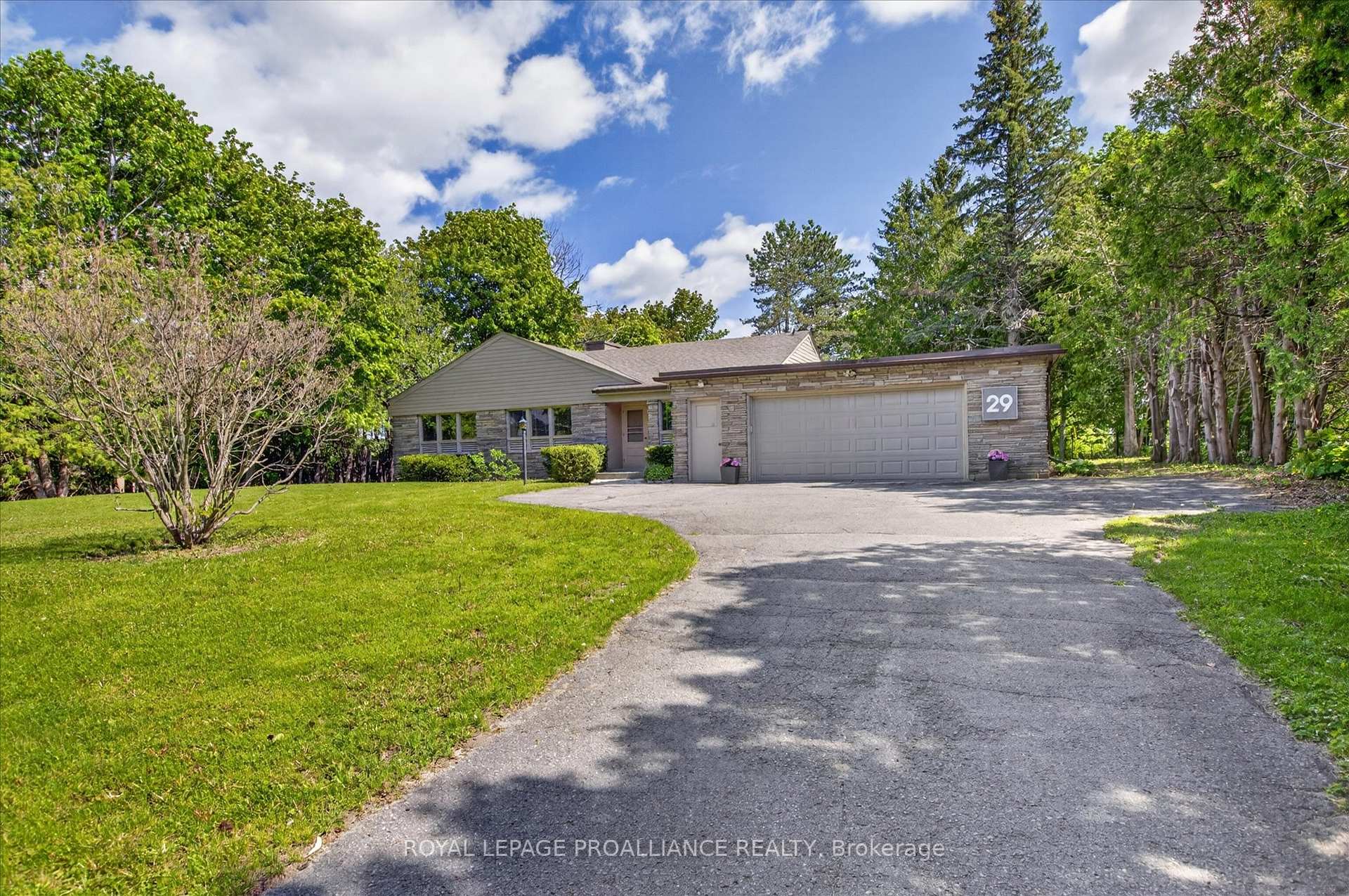 Photo 3 of 29 Merino Road, Peterborough, Monaghan Ward 2 — HOMEH
