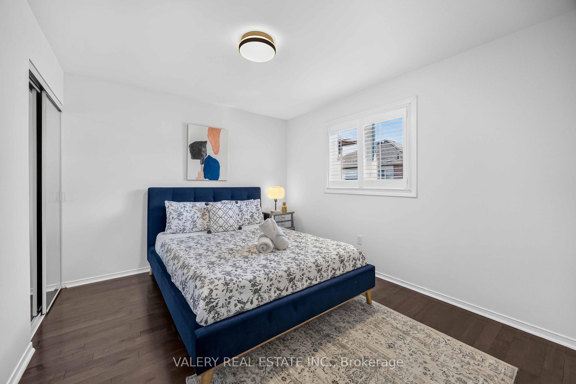 Photo 28 of 27 Lavender Place, Vaughan, East Woodbridge — HOMEH
