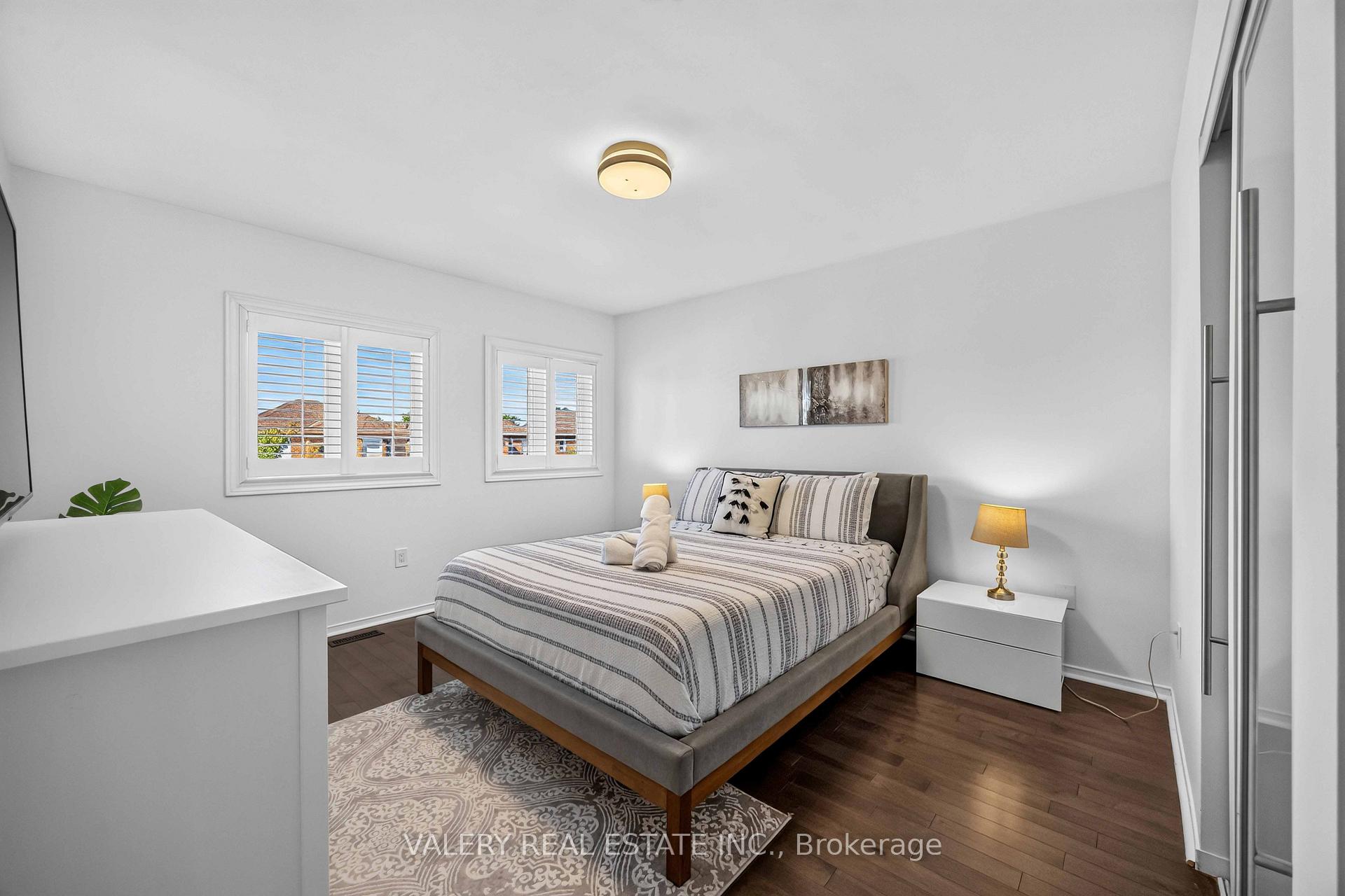 Photo 31 of 27 Lavender Place, Vaughan, East Woodbridge — HOMEH