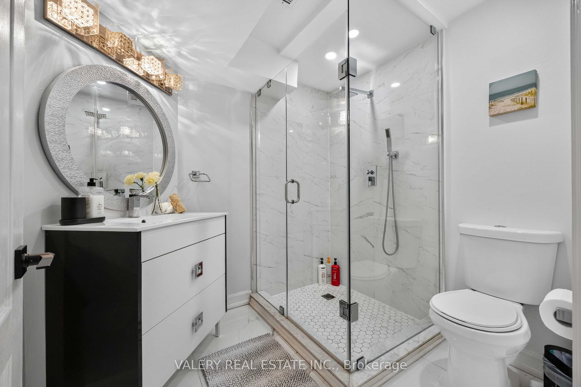Photo 42 of 27 Lavender Place, Vaughan, East Woodbridge — HOMEH