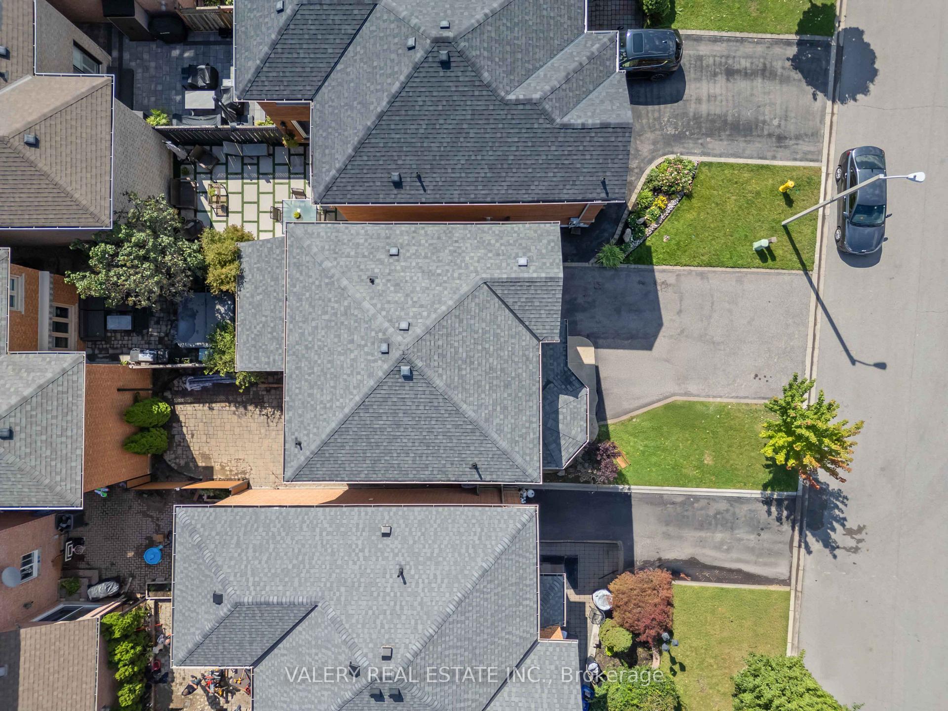 Photo 49 of 27 Lavender Place, Vaughan, East Woodbridge — HOMEH