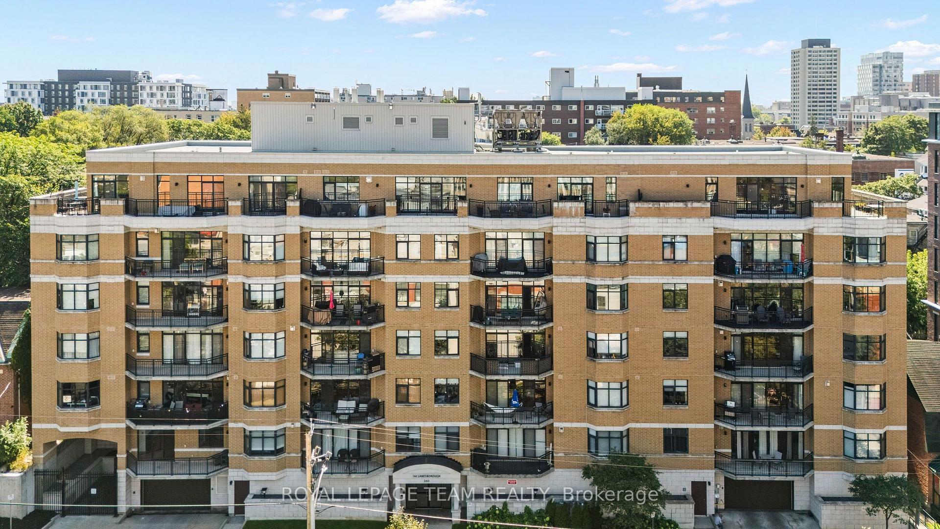 Photo of Unit 202, 260 Besserer Street