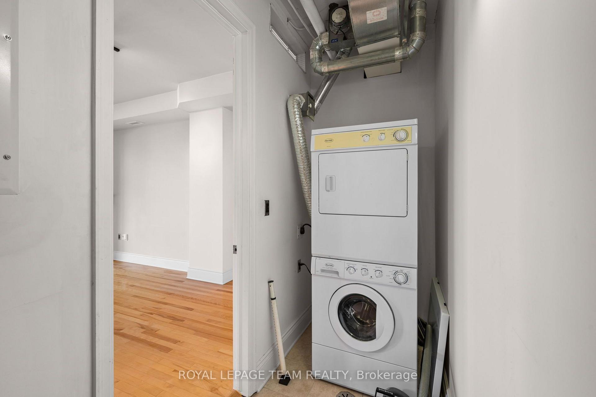 Photo 14 of Unit 202, 260 Besserer Street, Ottawa, Sandy Hill — HOMEH