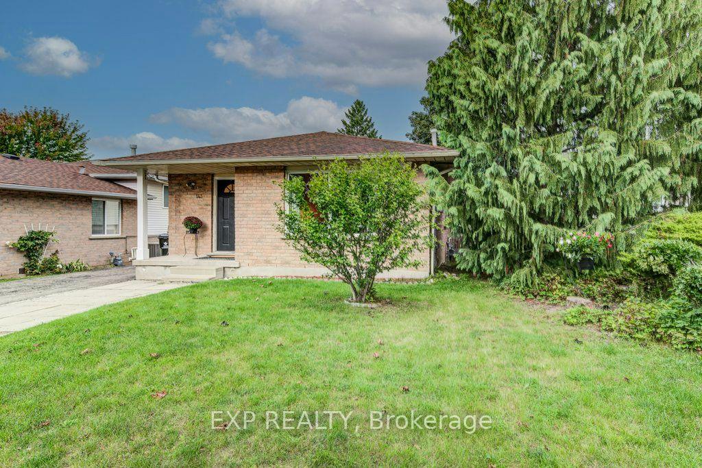 Photo 3 of 143 Sunrise Place, Kitchener, Grand River North — HOMEH