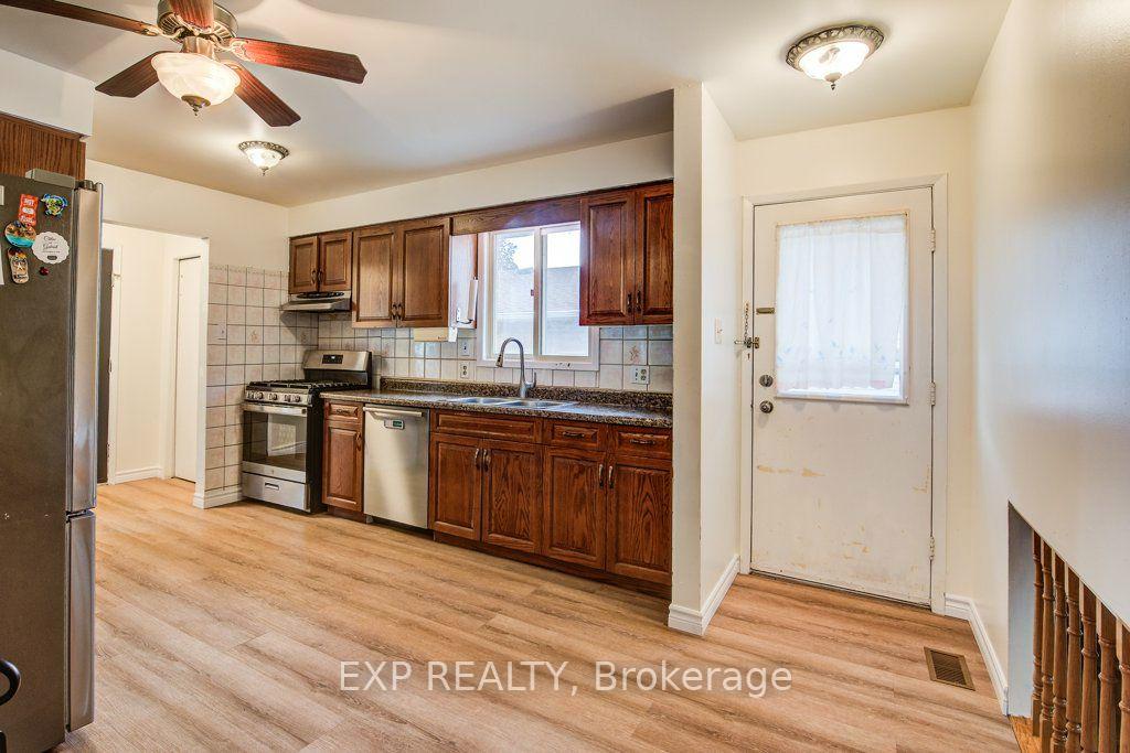 Photo 9 of 143 Sunrise Place, Kitchener, Grand River North — HOMEH
