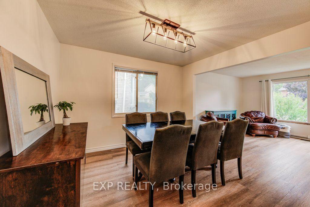 Photo 11 of 143 Sunrise Place, Kitchener, Grand River North — HOMEH