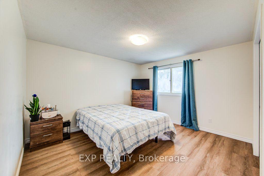 Photo 21 of 143 Sunrise Place, Kitchener, Grand River North — HOMEH