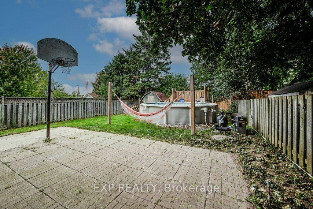 Photo 35 of 143 Sunrise Place, Kitchener, Grand River North — HOMEH