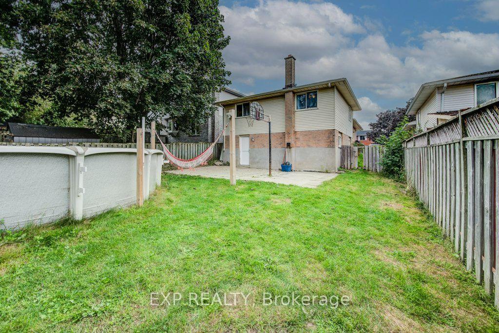 Photo 40 of 143 Sunrise Place, Kitchener, Grand River North — HOMEH