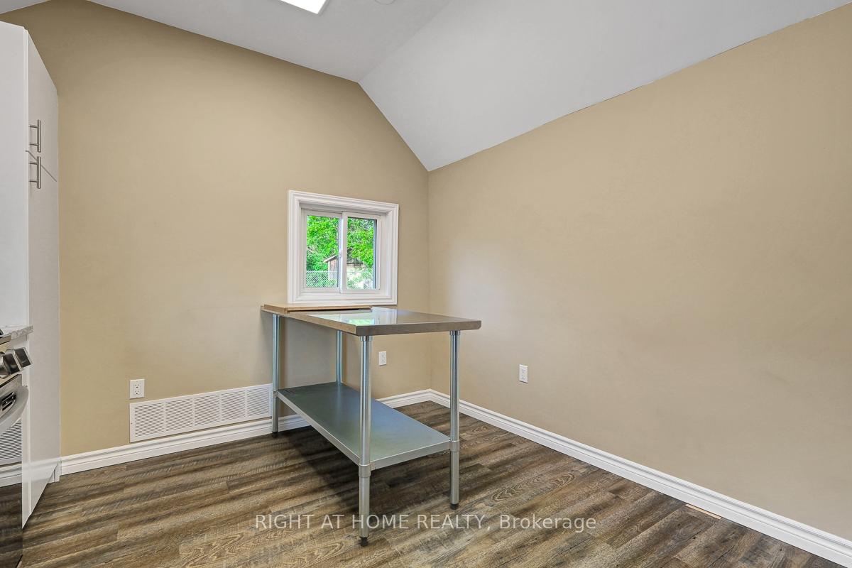 Photo 14 of 3698 Carp Road, Ottawa, Carp — HOMEH