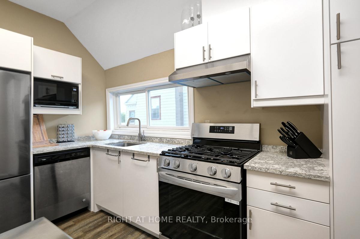 Photo 15 of 3698 Carp Road, Ottawa, Carp — HOMEH