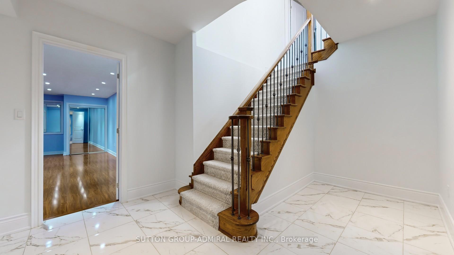 Photo 35 of 100 Virtue Crescent, Vaughan, Vellore Village — HOMEH