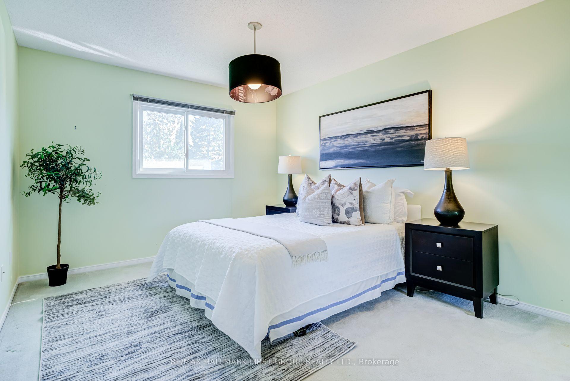 Photo 20 of 13 Griffiths Drive, Ajax, Central West — HOMEH