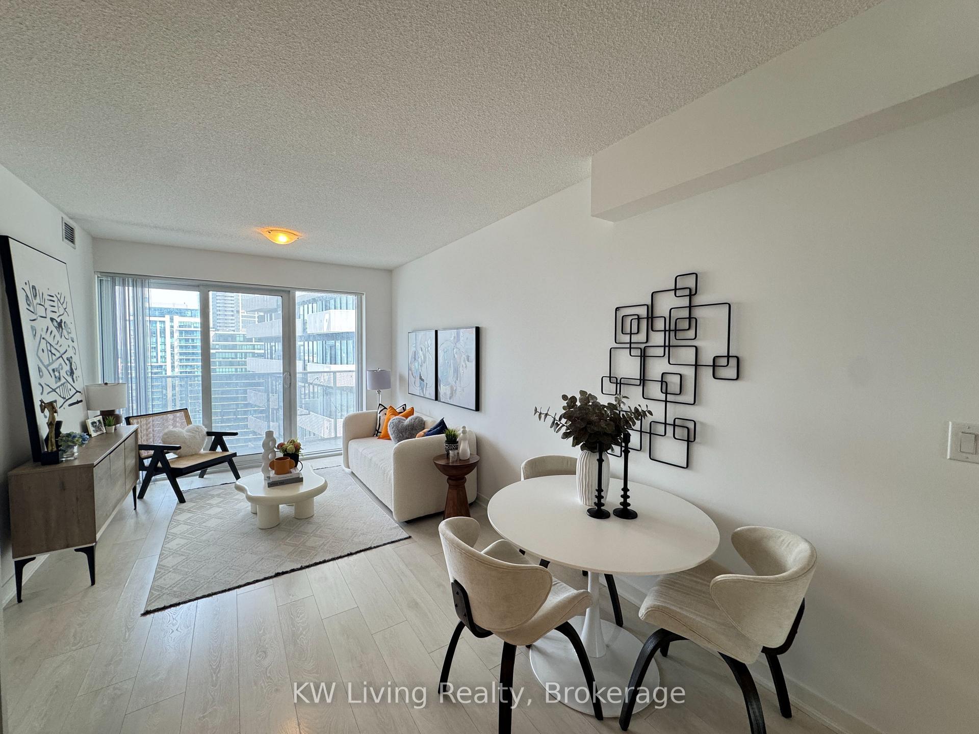 Photo of Unit 5006, 100 Harbour Street