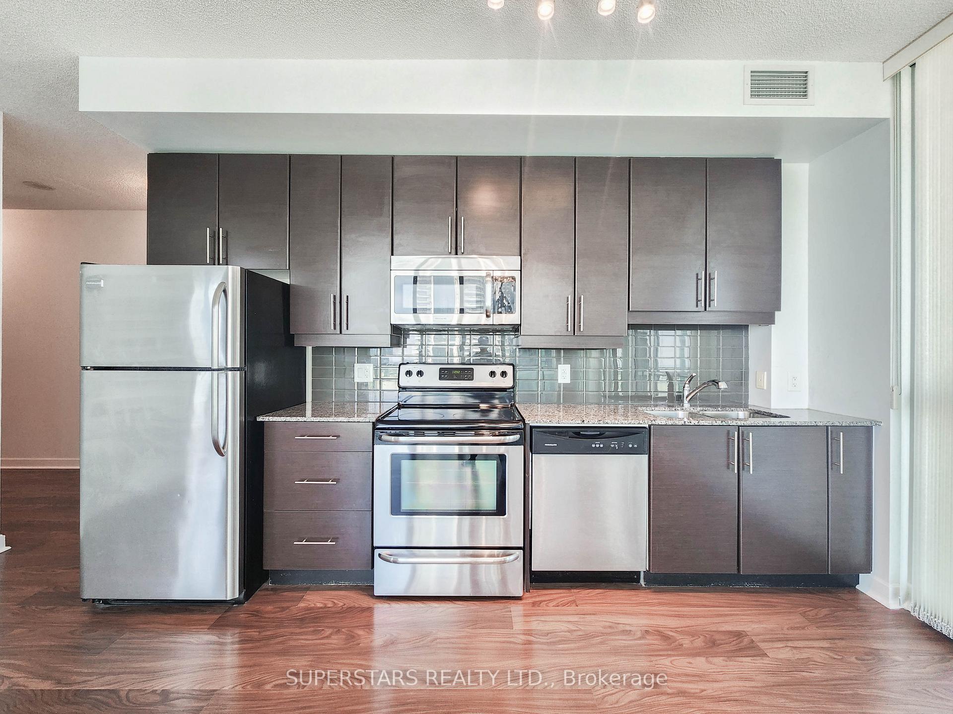 Photo 2 of Unit 3304, 33 Bay Street, Toronto, Waterfront Communities — HOMEH