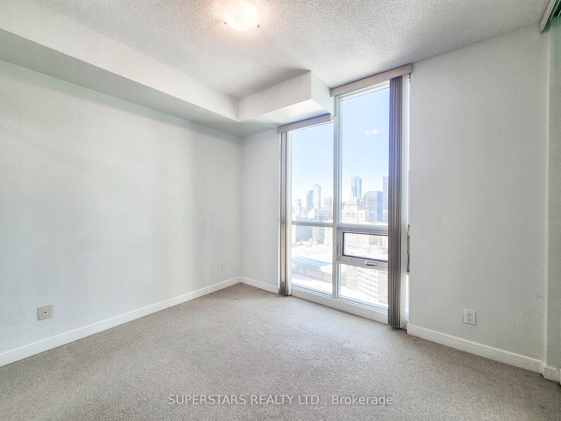 Photo 11 of Unit 3304, 33 Bay Street, Toronto, Waterfront Communities — HOMEH
