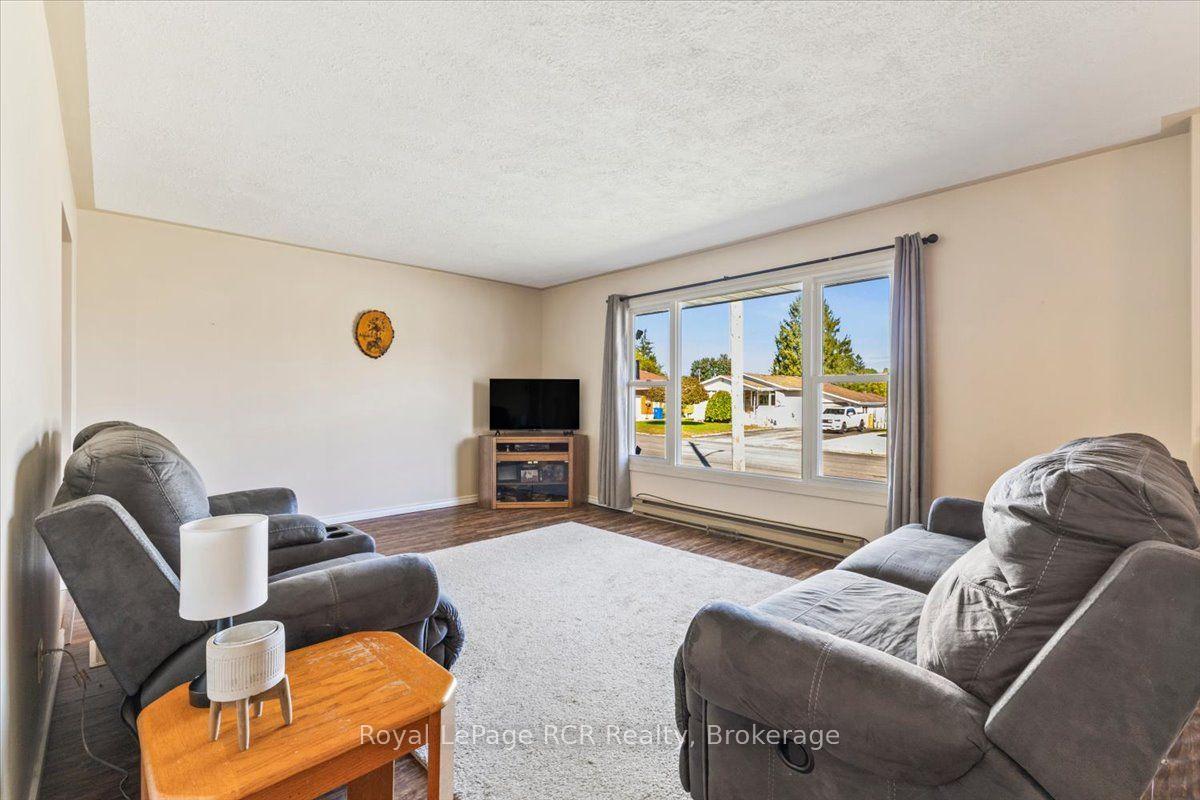 Photo 5 of 513 6th Street, Hanover — HOMEH