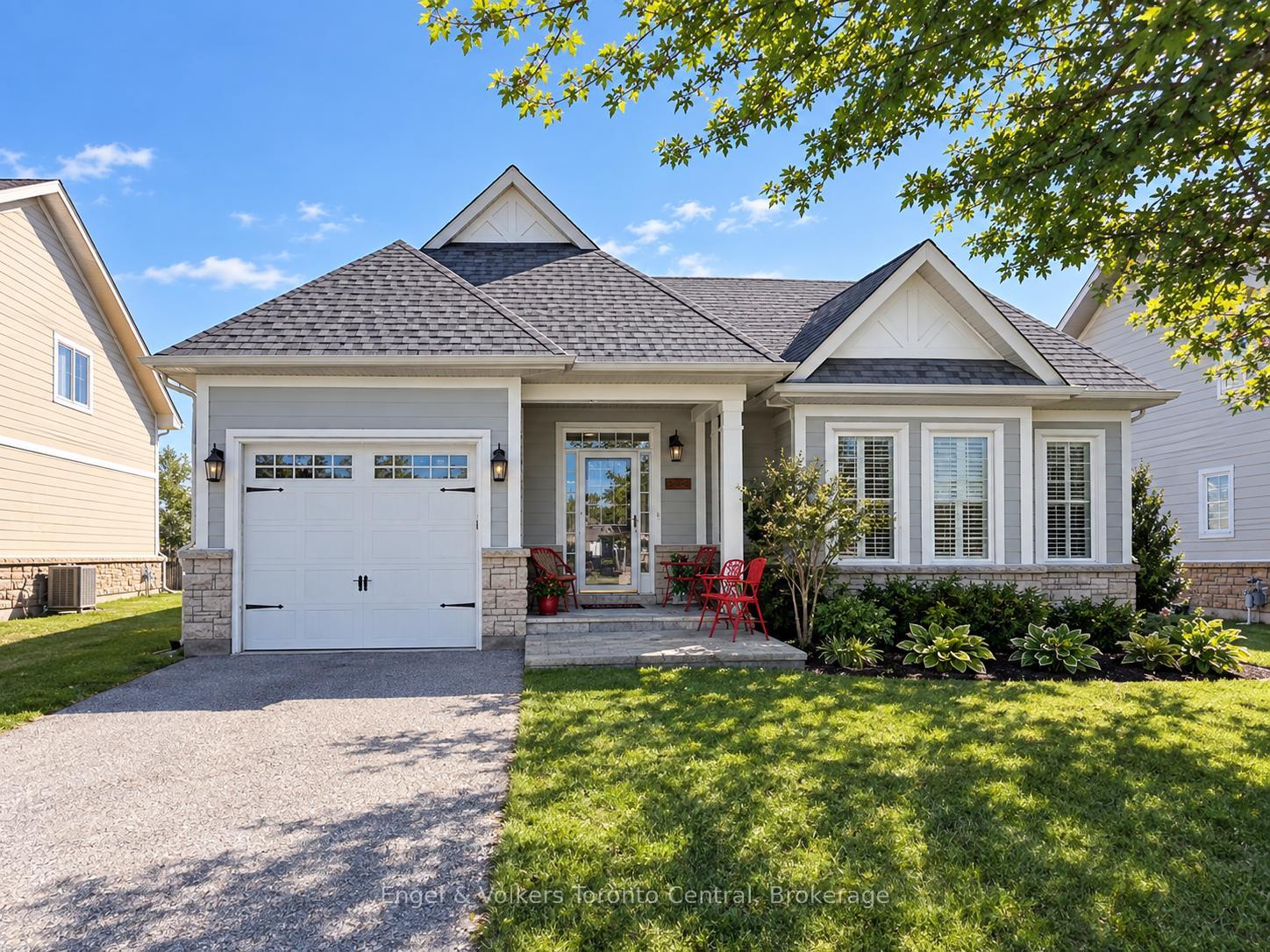 Photo of 55 Clubhouse Drive