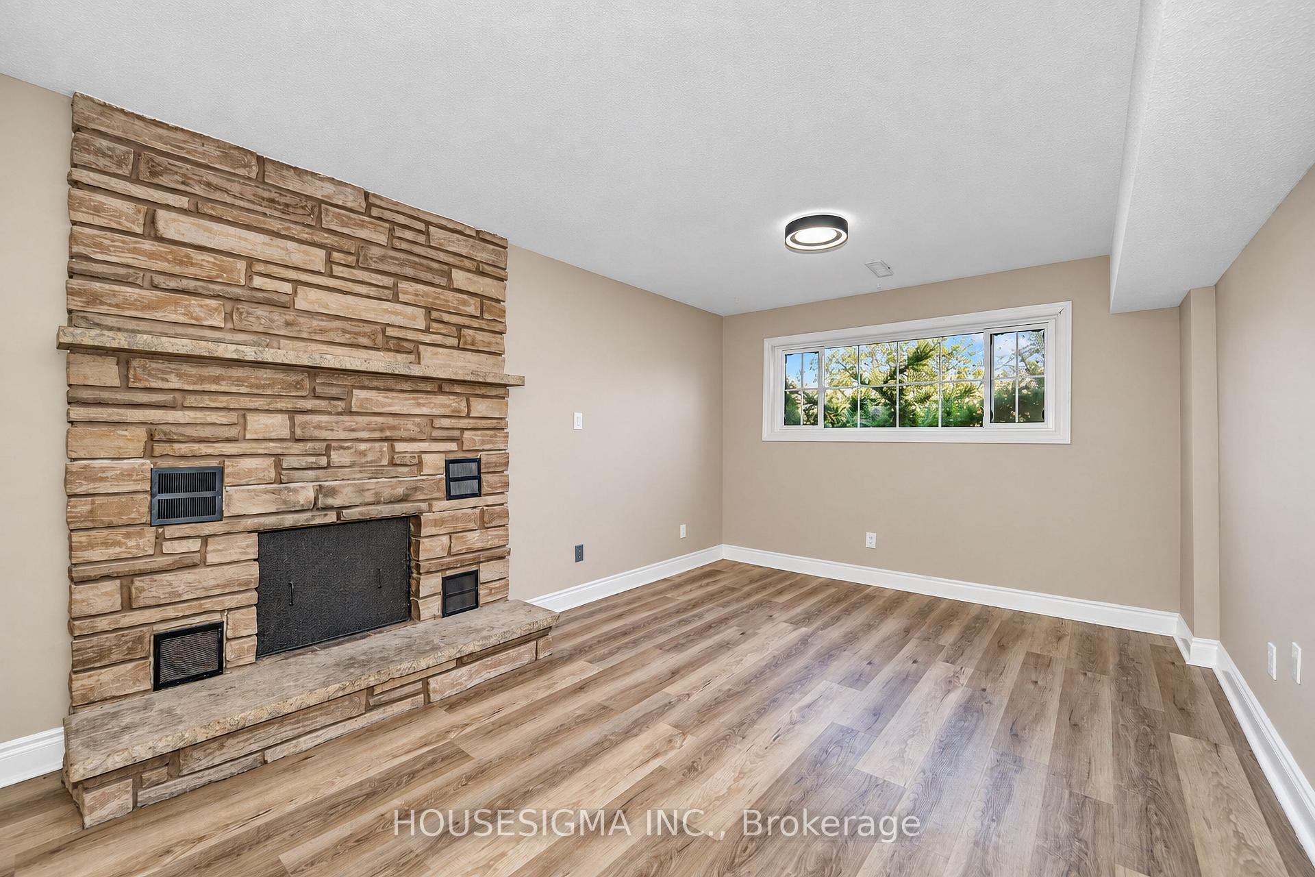 Photo 27 of 42 Cherry Blossom Crescent, Clarington, Courtice — HOMEH