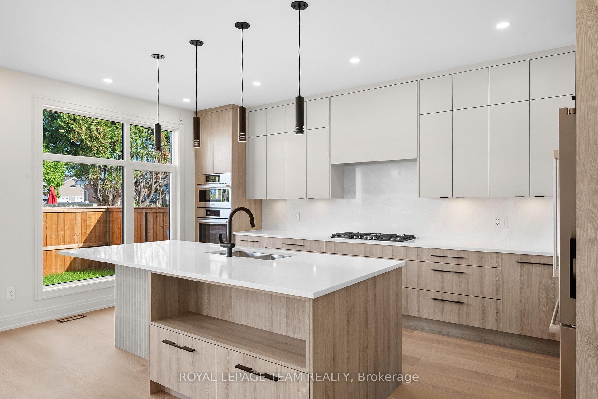 Photo 16 of 93 Lotta Avenue, Ottawa, Meadowlands/St. Claire Gardens — HOMEH