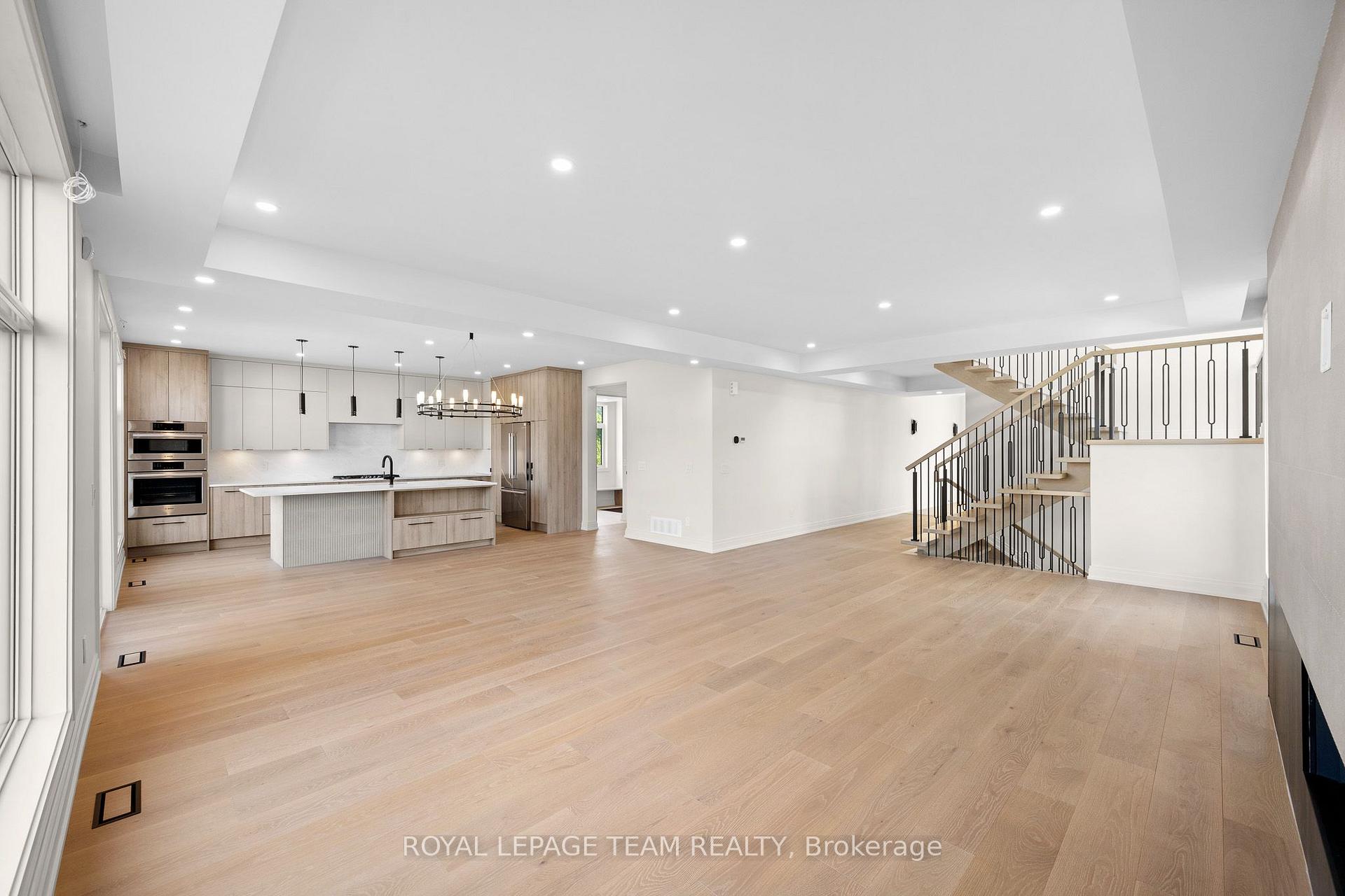Photo 19 of 93 Lotta Avenue, Ottawa, Meadowlands/St. Claire Gardens — HOMEH