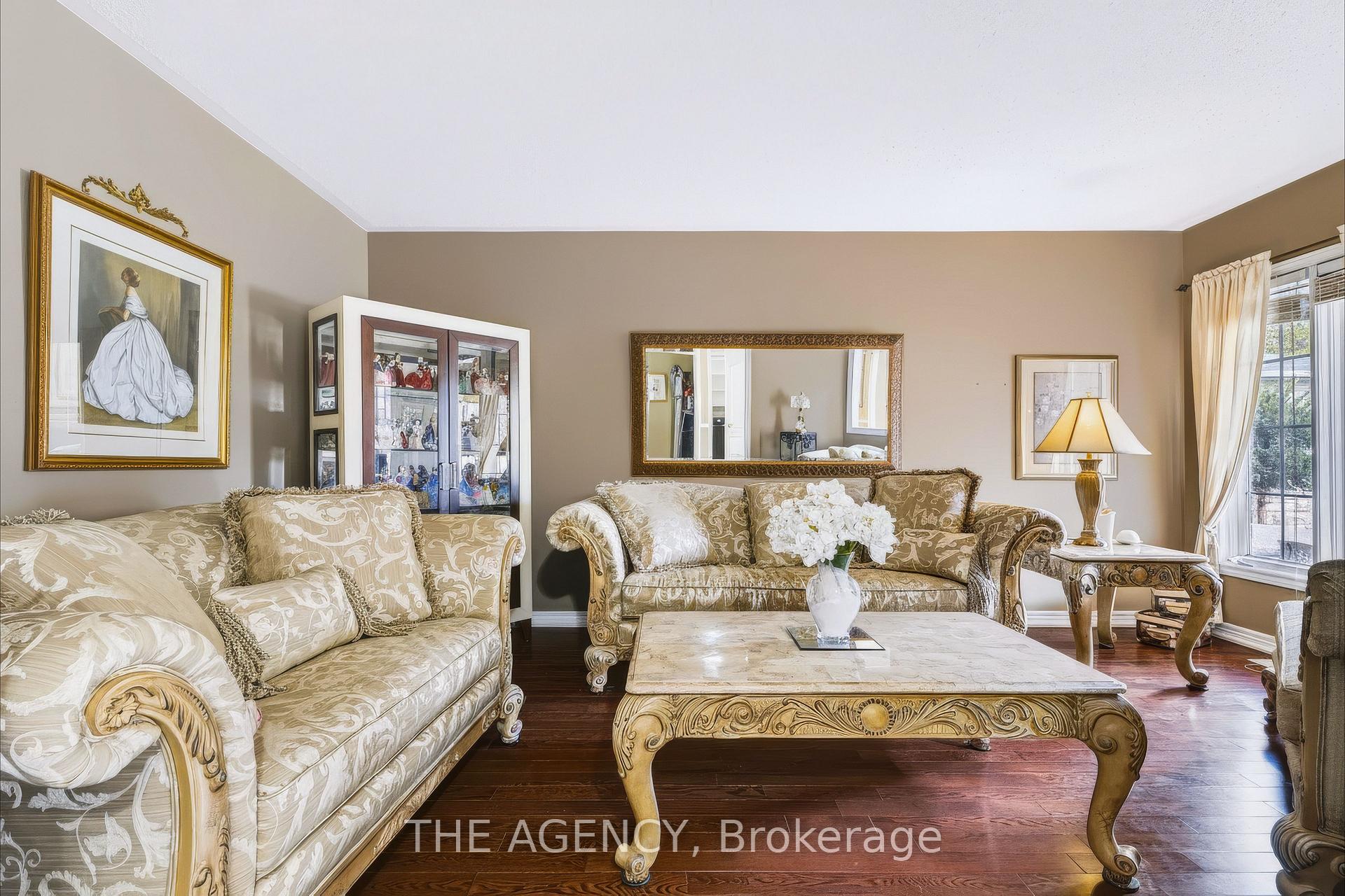 Photo 9 of 17 Sparta Court, Markham, Rouge Fairways — HOMEH