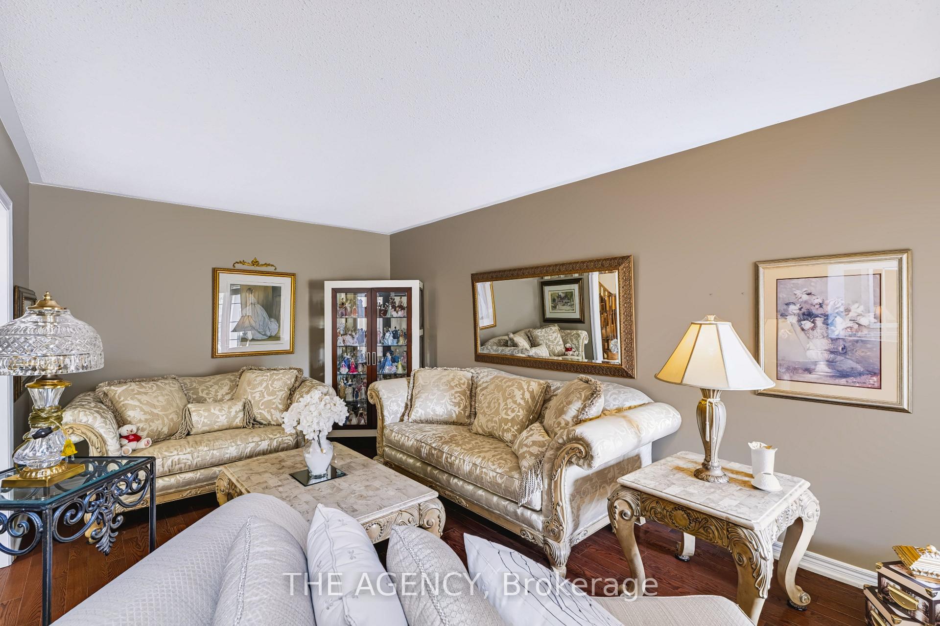 Photo 10 of 17 Sparta Court, Markham, Rouge Fairways — HOMEH