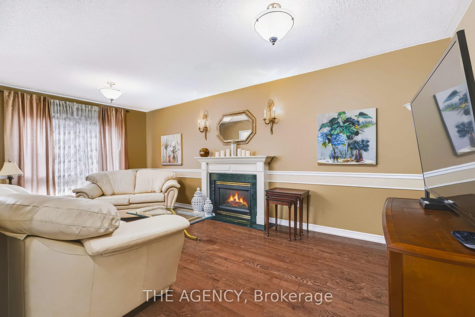 Photo 23 of 17 Sparta Court, Markham, Rouge Fairways — HOMEH