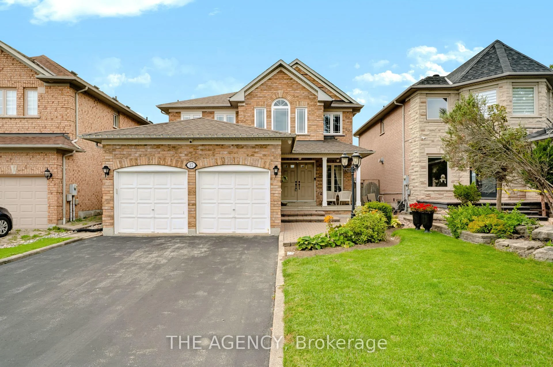 Photo 3 of 17 Sparta Court, Markham, Rouge Fairways — HOMEH