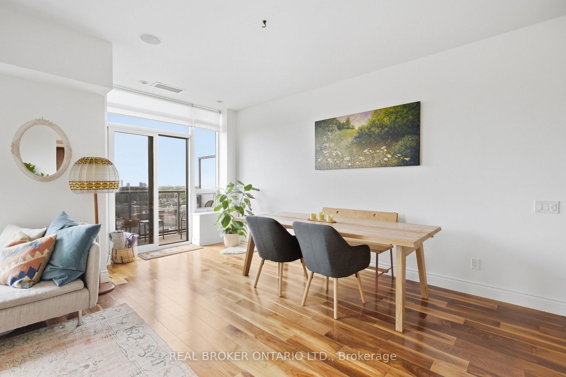 Photo 10 of Unit 1110, 61 Heintzman Street, Toronto, Junction Area — HOMEH