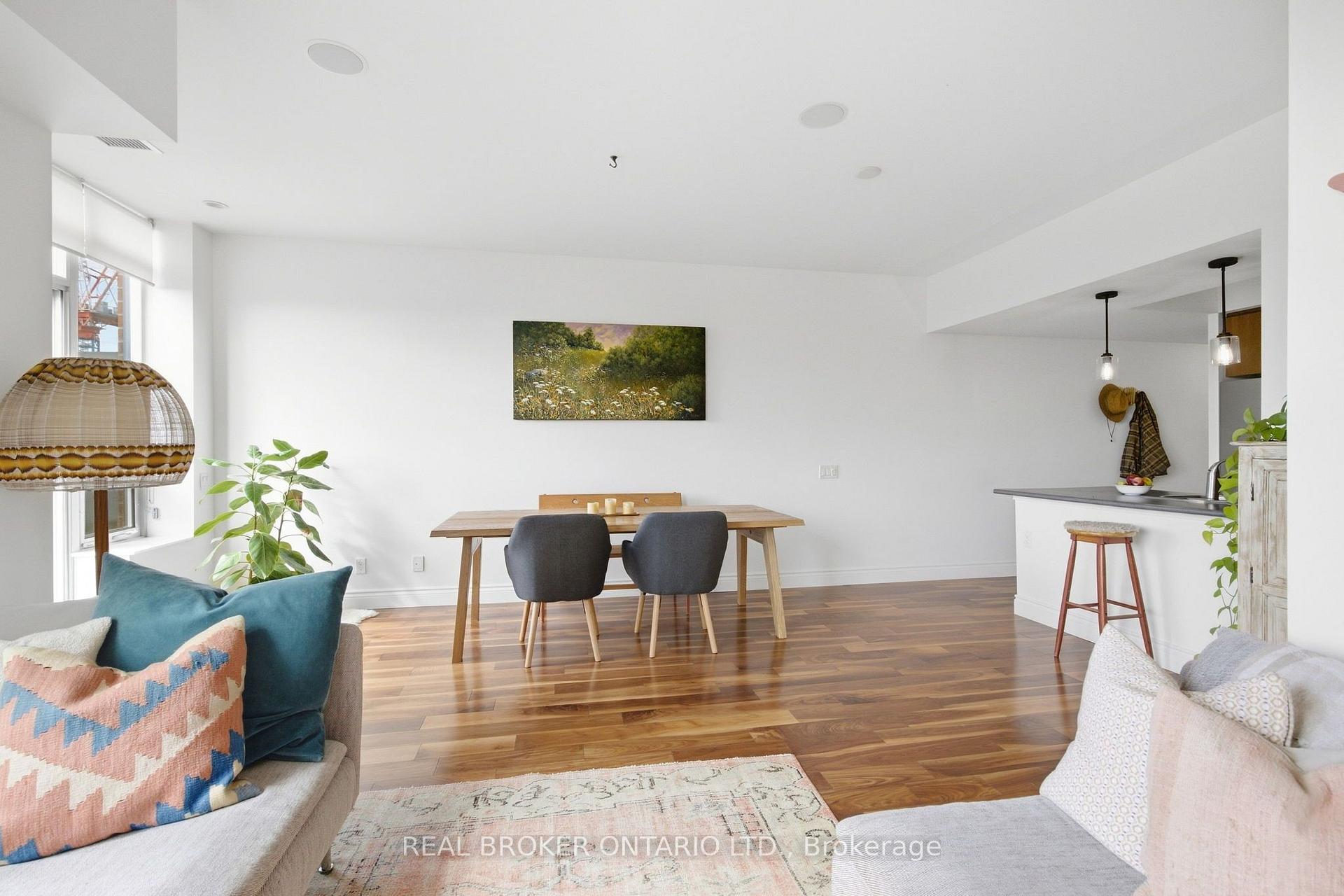 Photo 15 of Unit 1110, 61 Heintzman Street, Toronto, Junction Area — HOMEH