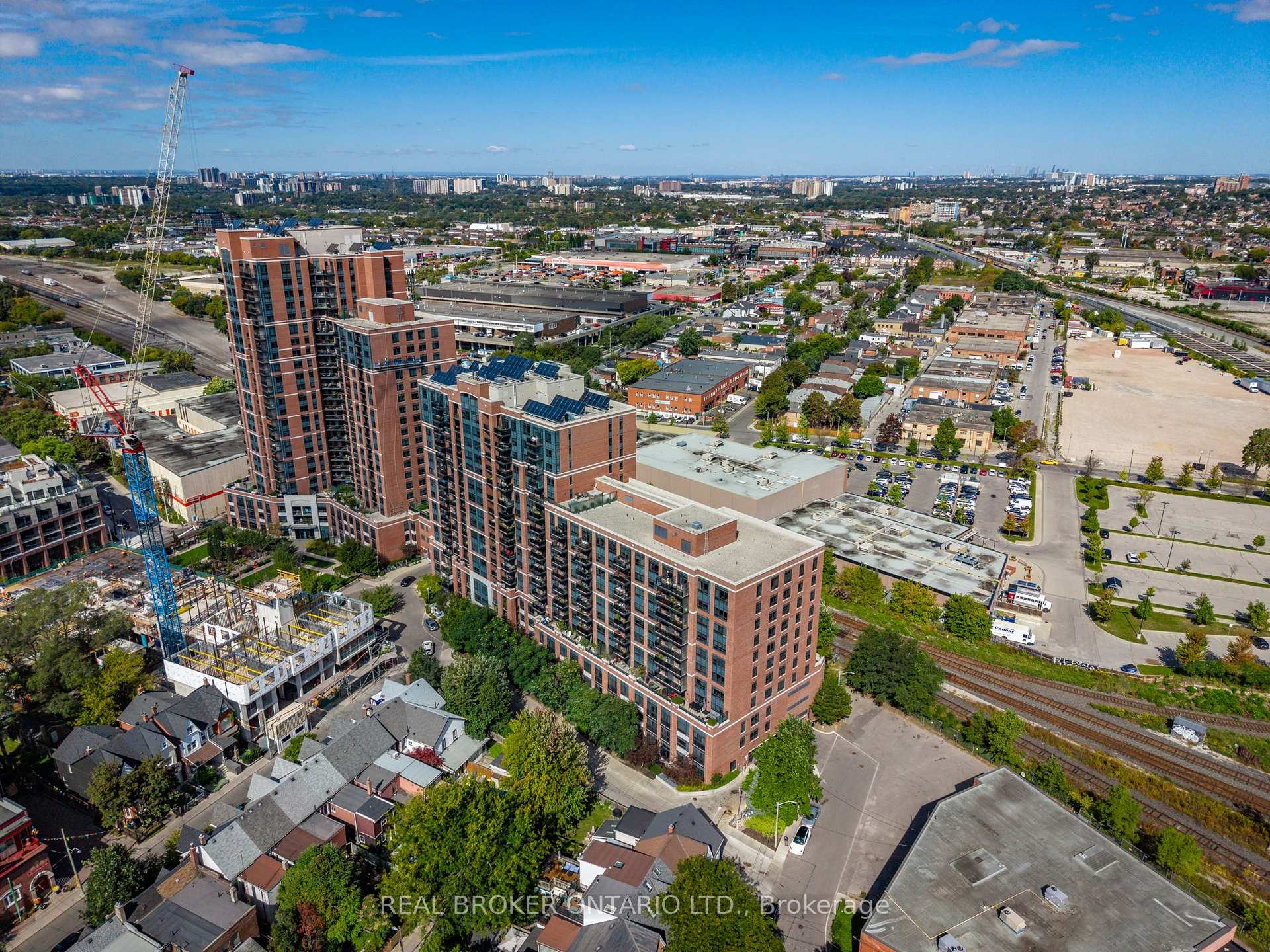 Photo 36 of Unit 1110, 61 Heintzman Street, Toronto, Junction Area — HOMEH